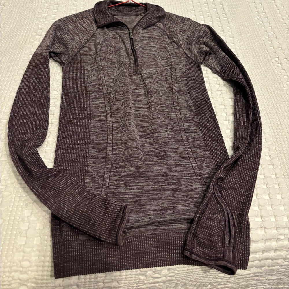 Lululemon 1/2 Pull Over size 6